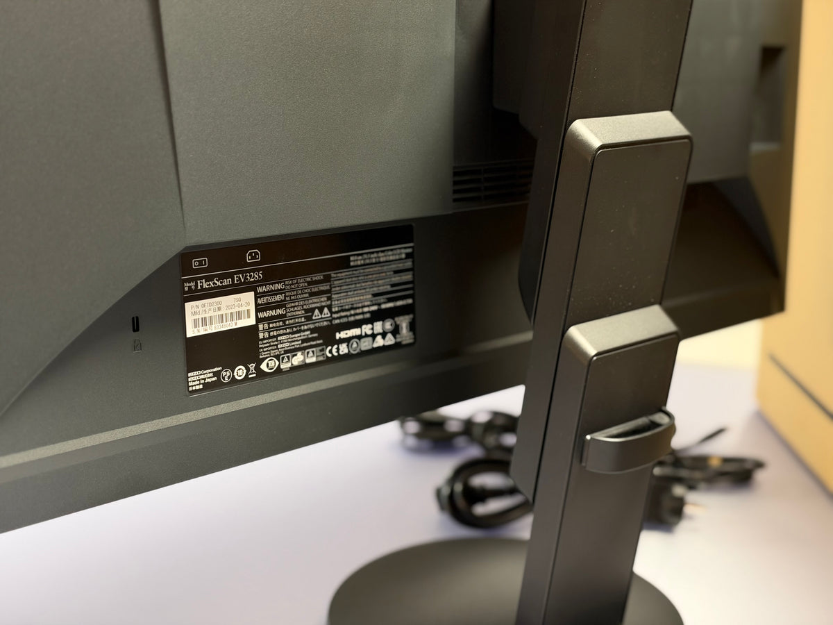 DEMOGERÄT | EIZO EV3285 FlexScan (31,5") 4K 3.840 × 2.160px USB-C